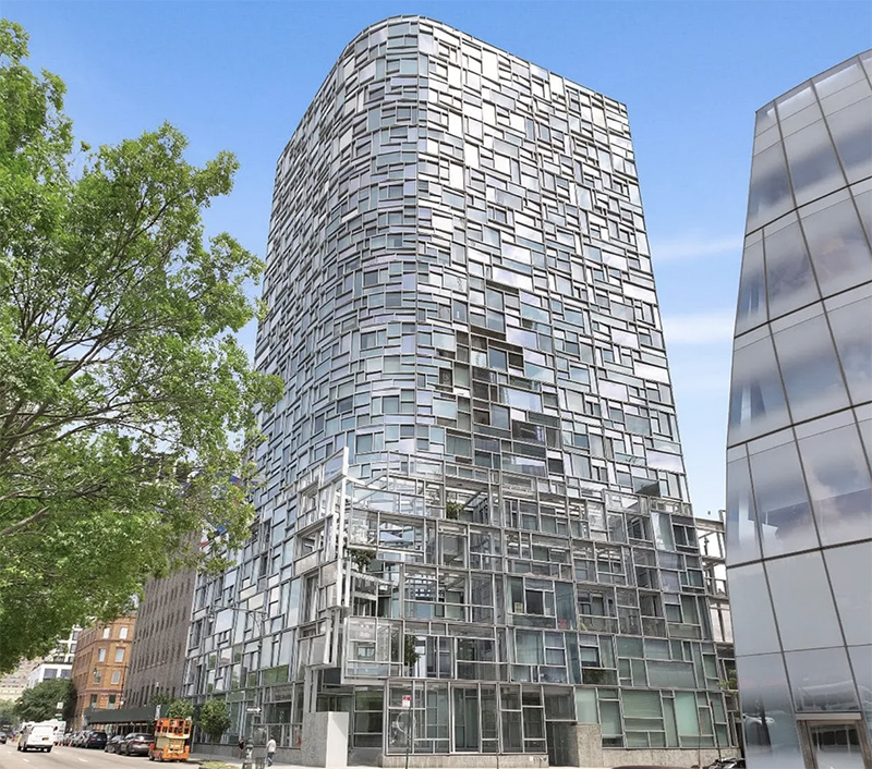 FirstService Residential signs  50 new buildings in 2022